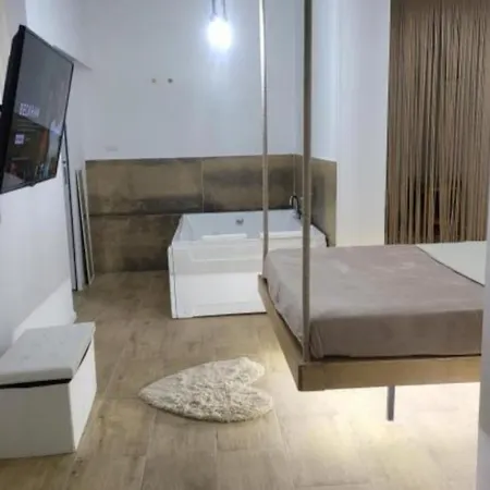 Guest house San Giuliano Jacuzzi *